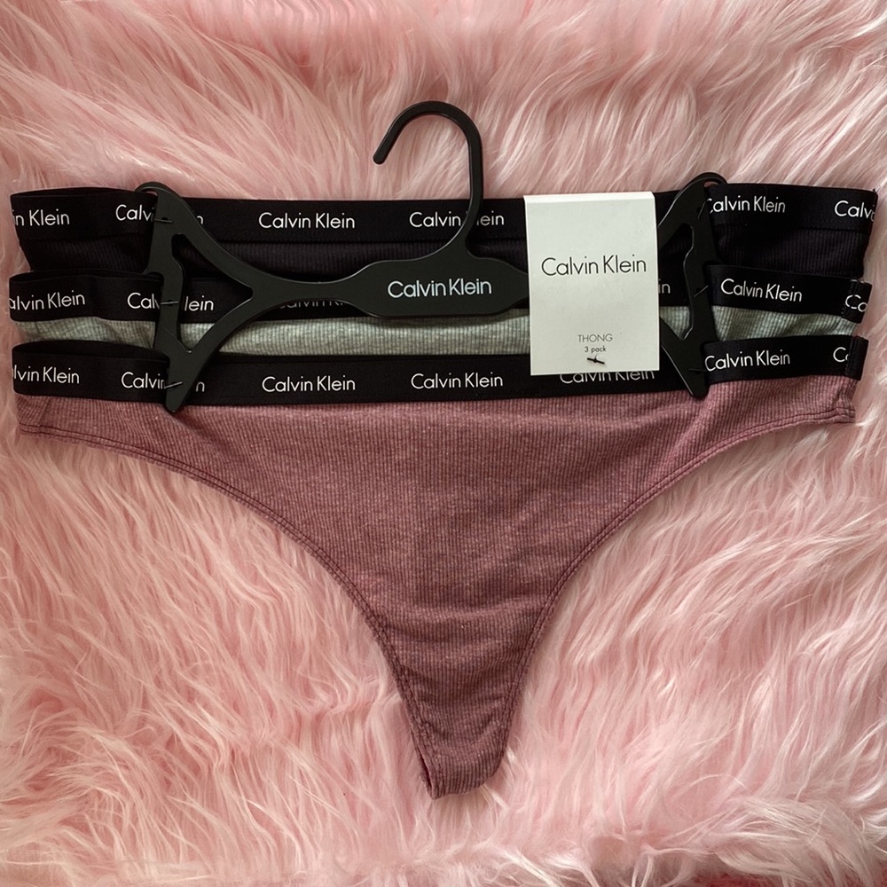 Calvin Klein 3 pack Thongs size L